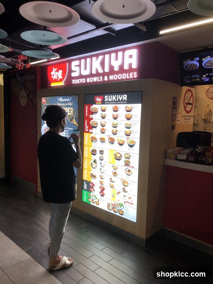 SUKIYA TOKYO BOWLS & NOODLES