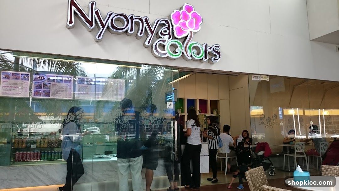 Nyonya Colors