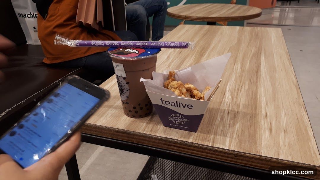 Tealive Drink and Fried Chicken Bites