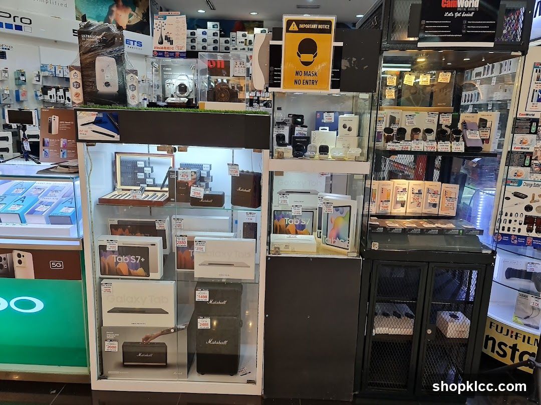 Electronics Store Display