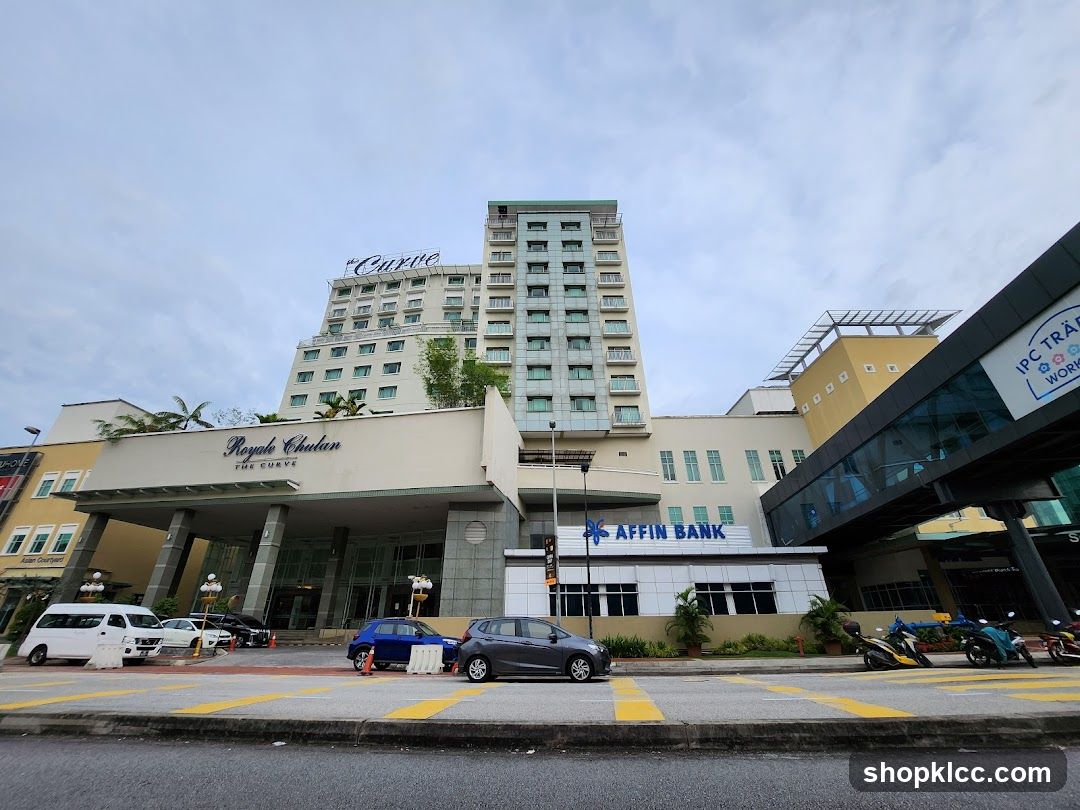 Royal Chulan Hotel Exterior