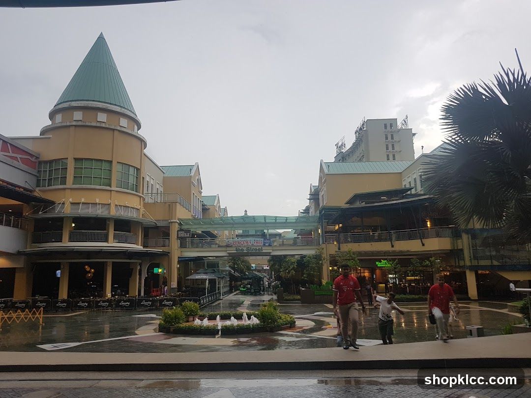 Shopping Mall Exterior