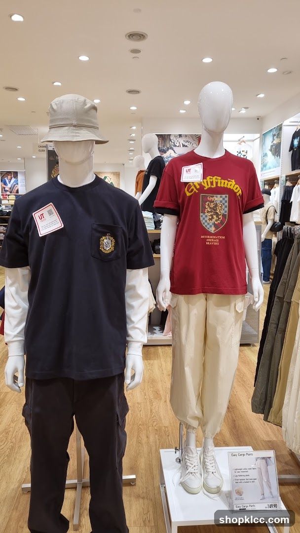 Mannequins in clothing store display