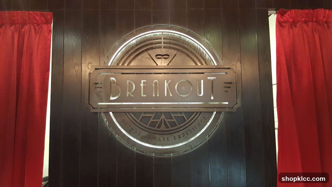 Breakout Escape Experience Sign