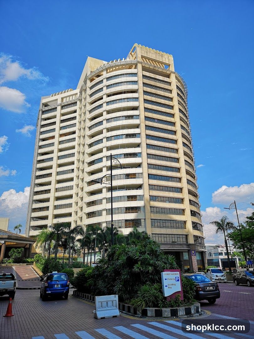 Tall building with curved facade