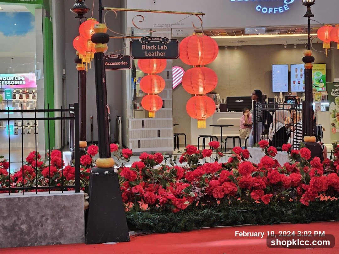 Mall Decorations
