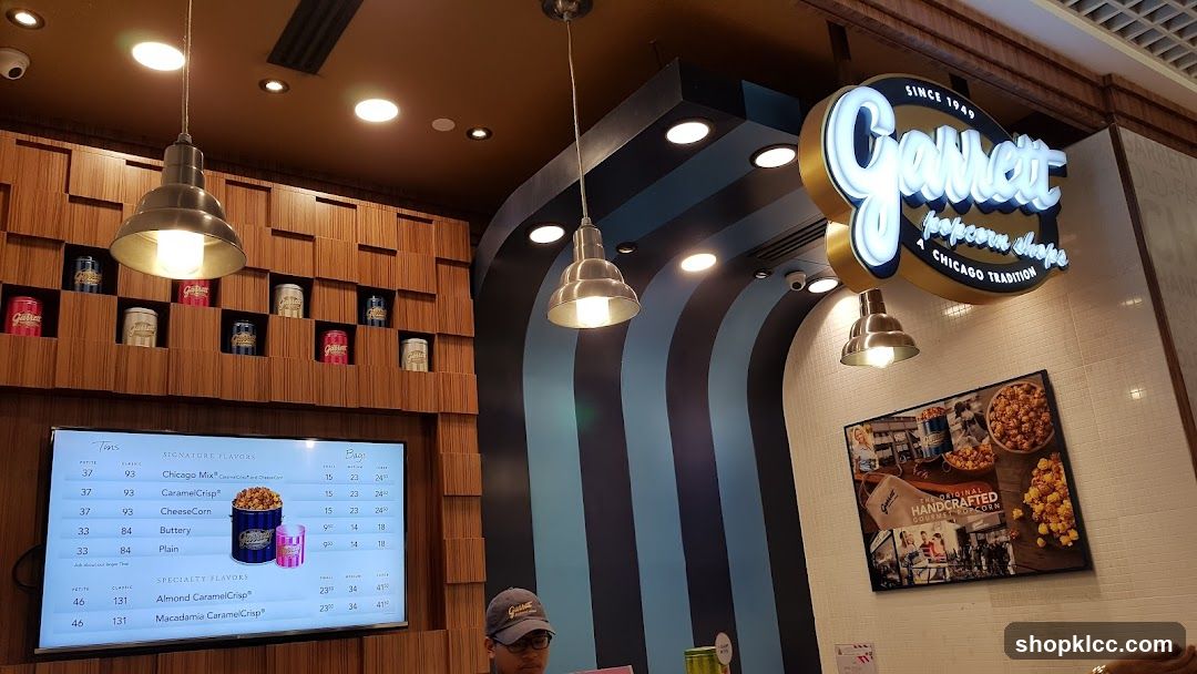 Garrett Popcorn Shops Interior