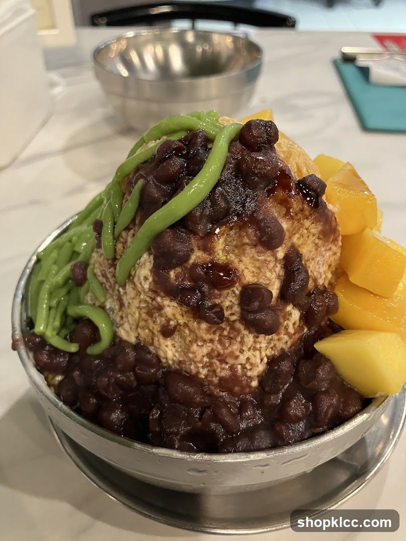 Dessert with Red Beans and Mango