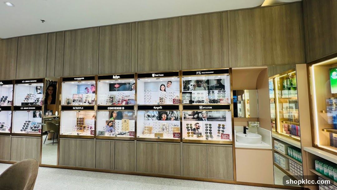 Eyewear Store Display