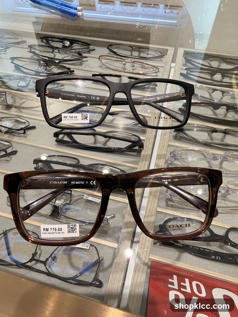 Eyeglasses Display
