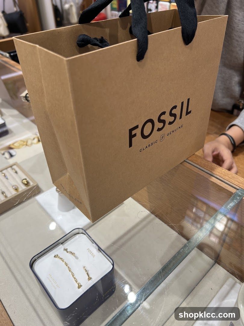 Fossil Shopping Bag and Bracelet Set