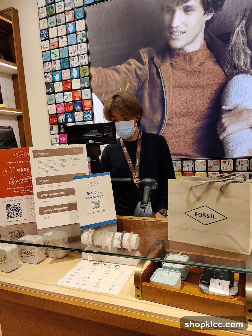 Fossil Store Counter