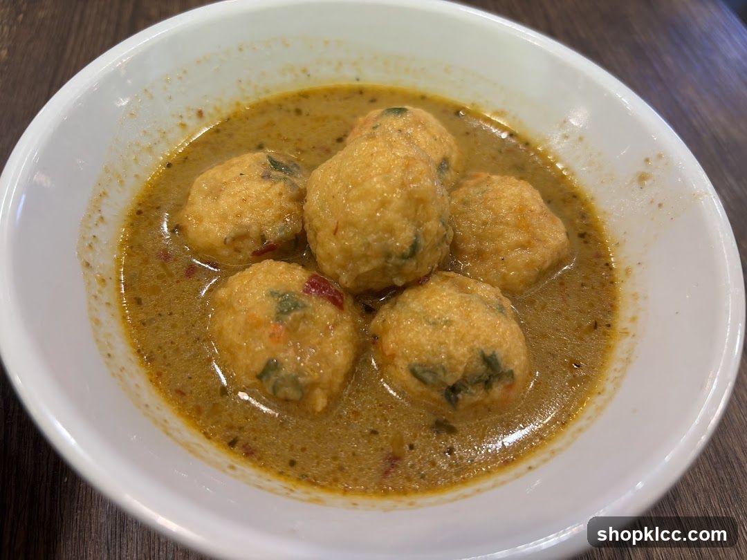 Fish Balls in Curry Sauce