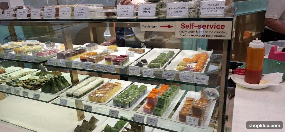 Dessert Display