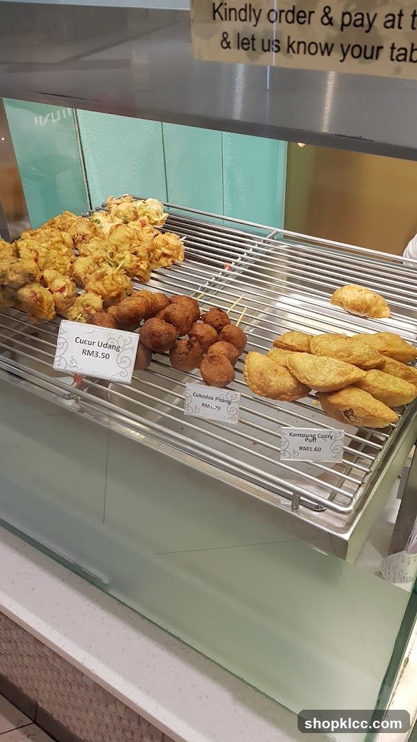 Fried Snacks Display