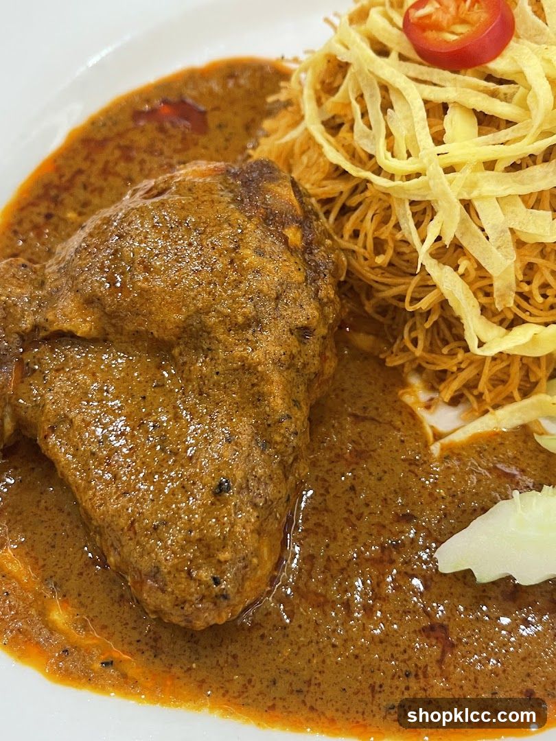 Chicken Curry with Noodles