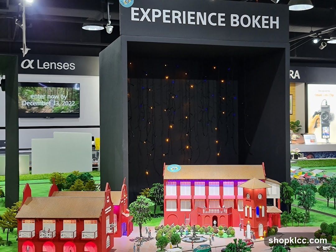 Experience Bokeh Display
