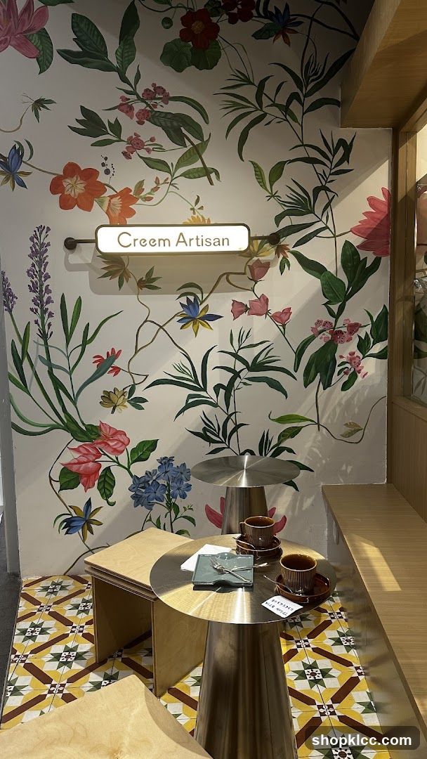 Creem Artisan Interior