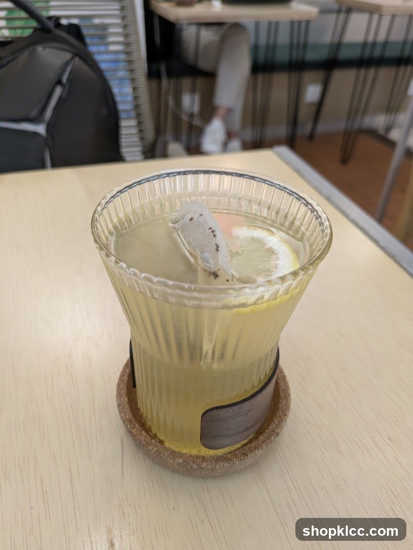Iced Tea with Lemon