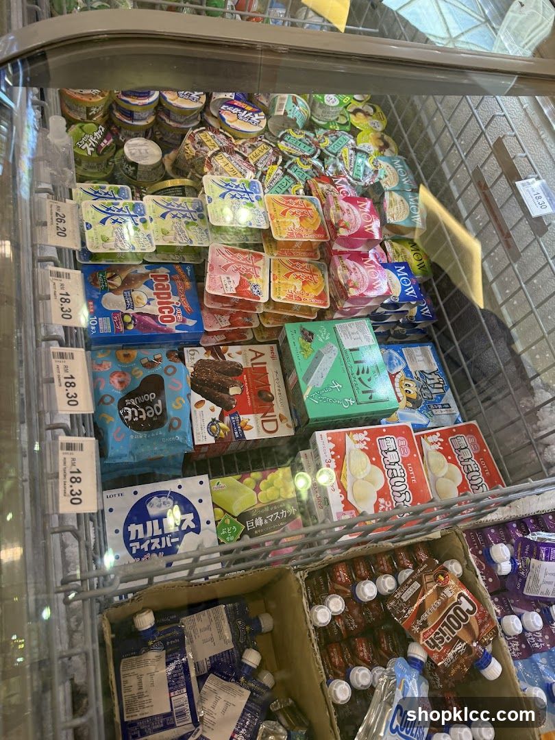 Refrigerated Food Display