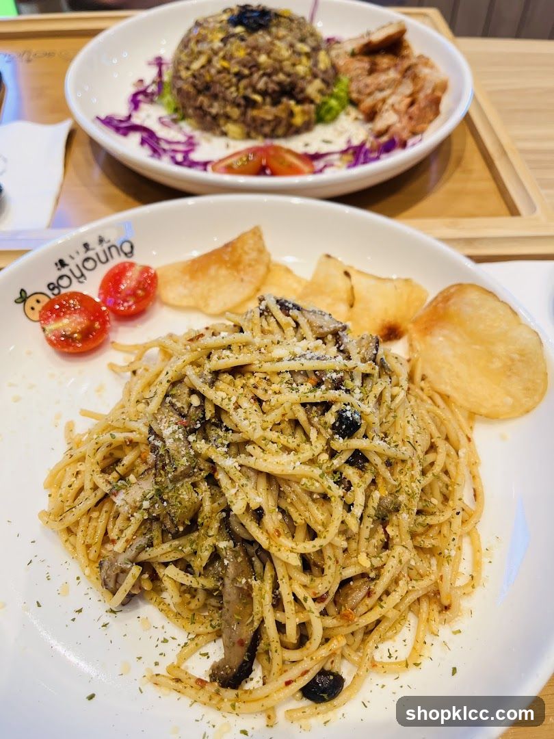 Mushroom Spaghetti and Rice Dish
