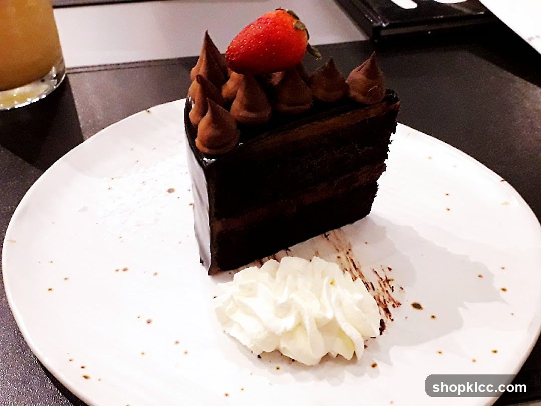 Chocolate Cake Slice