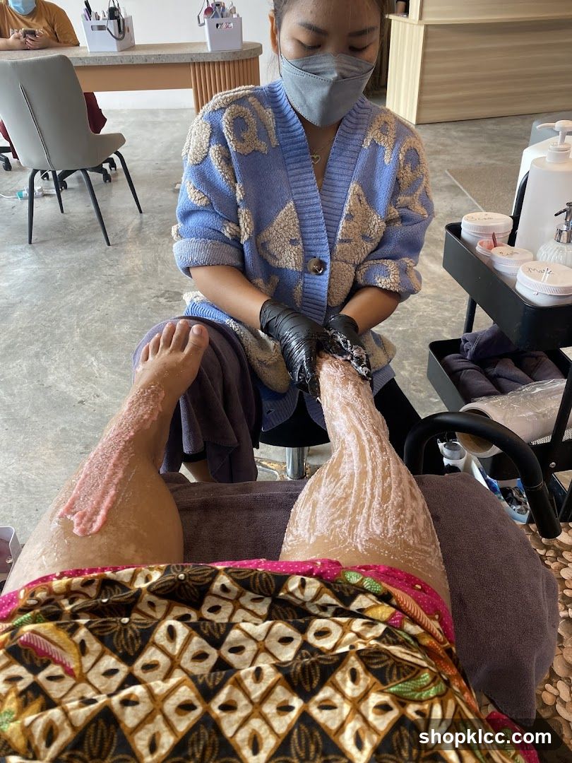 Pedicure Service