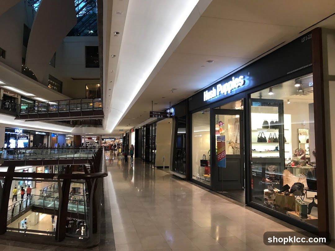 Hush Puppies Storefront
