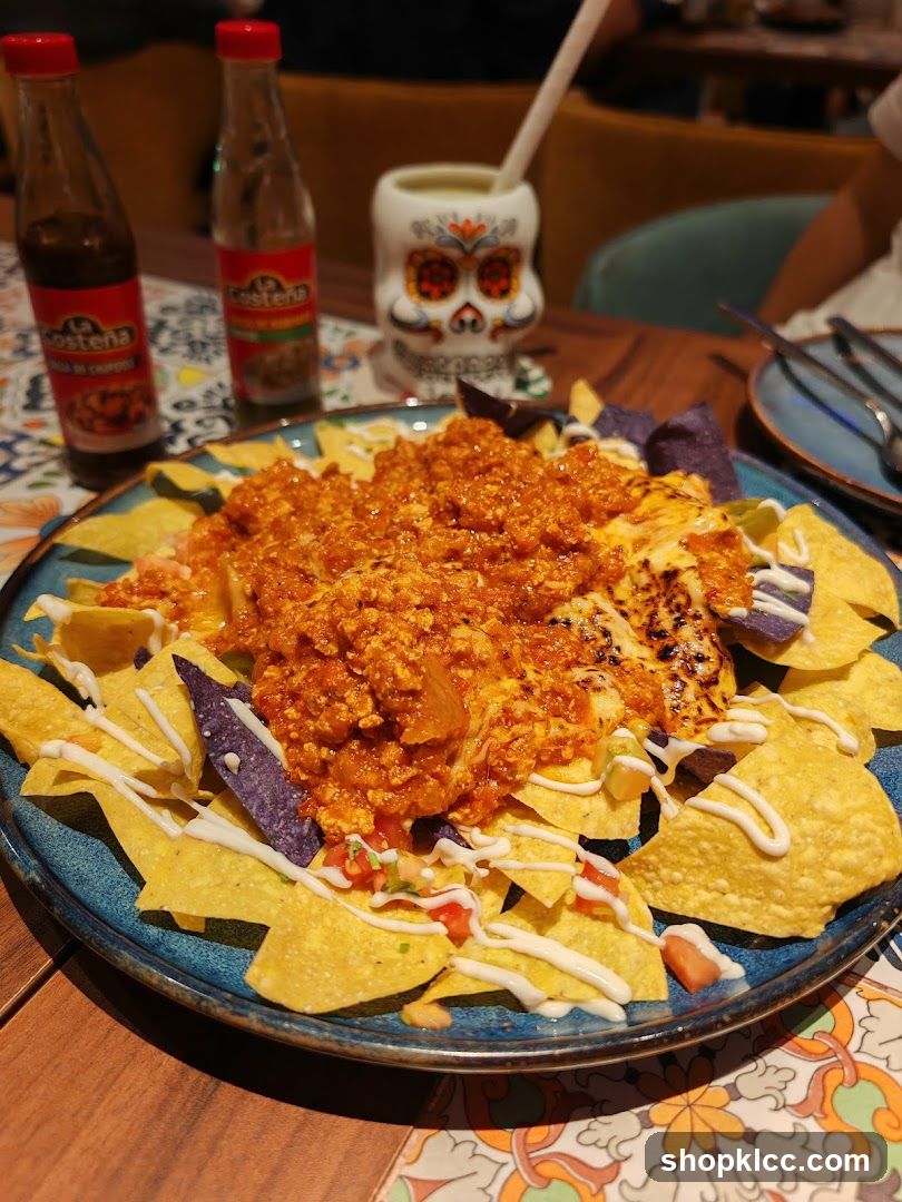 Nachos with Toppings
