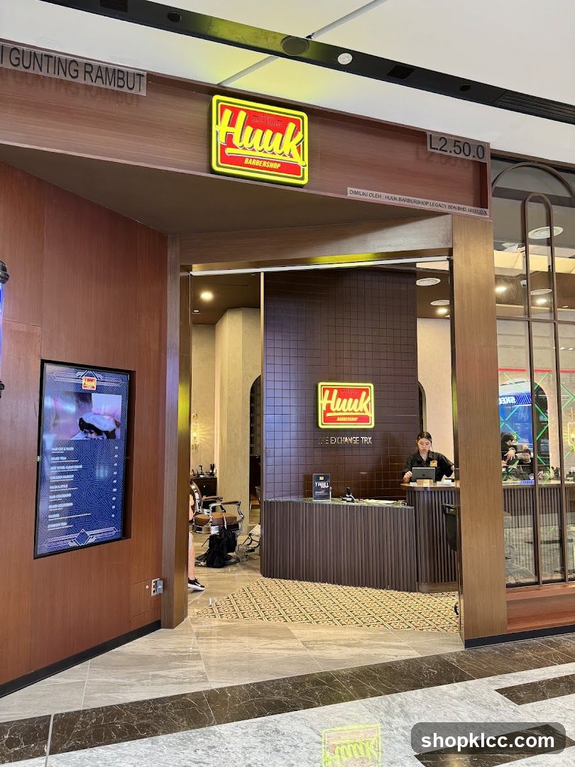 Huuk Barbershop