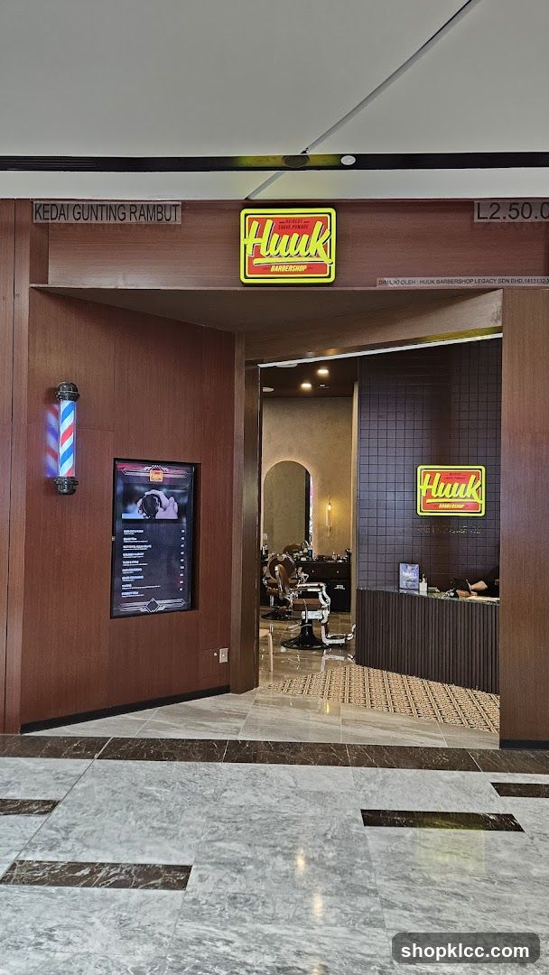 Huuk Barbershop