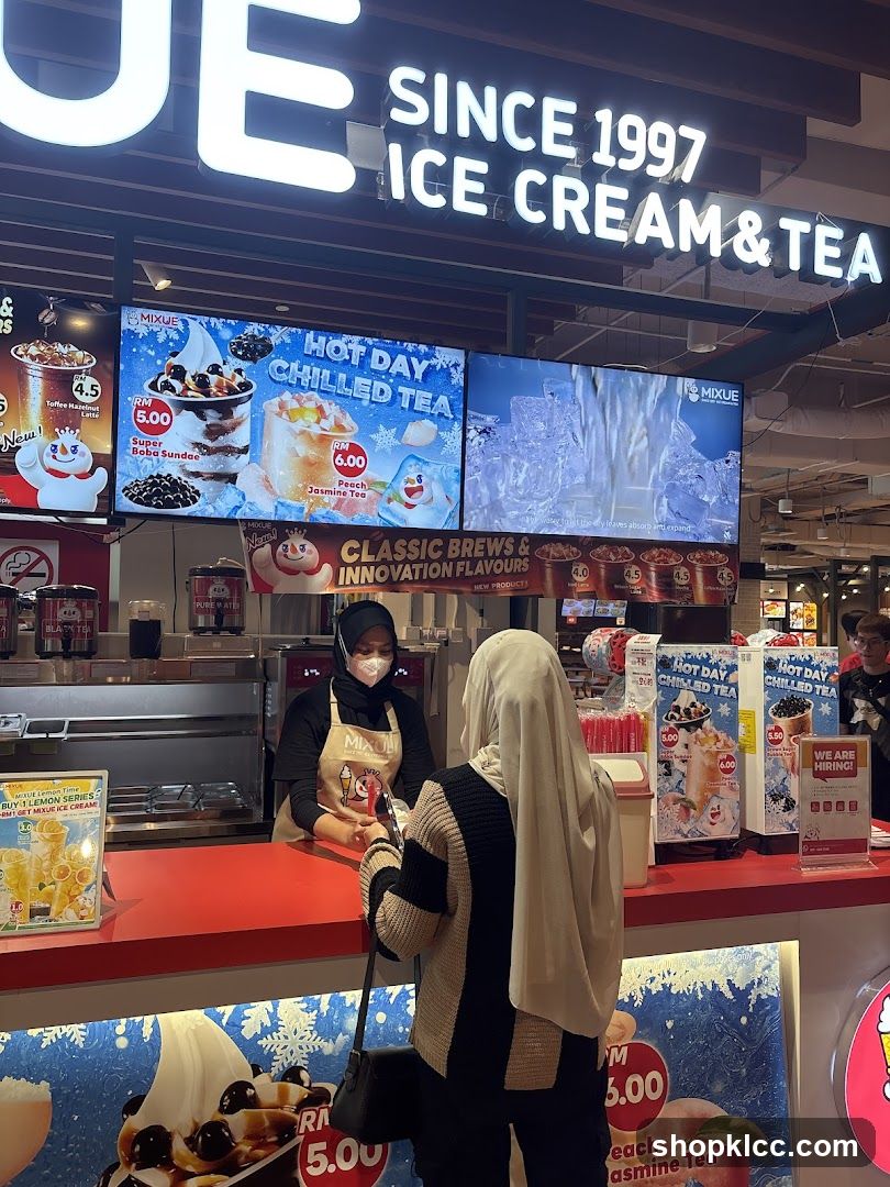 Ice Cream and Tea Shop Counter