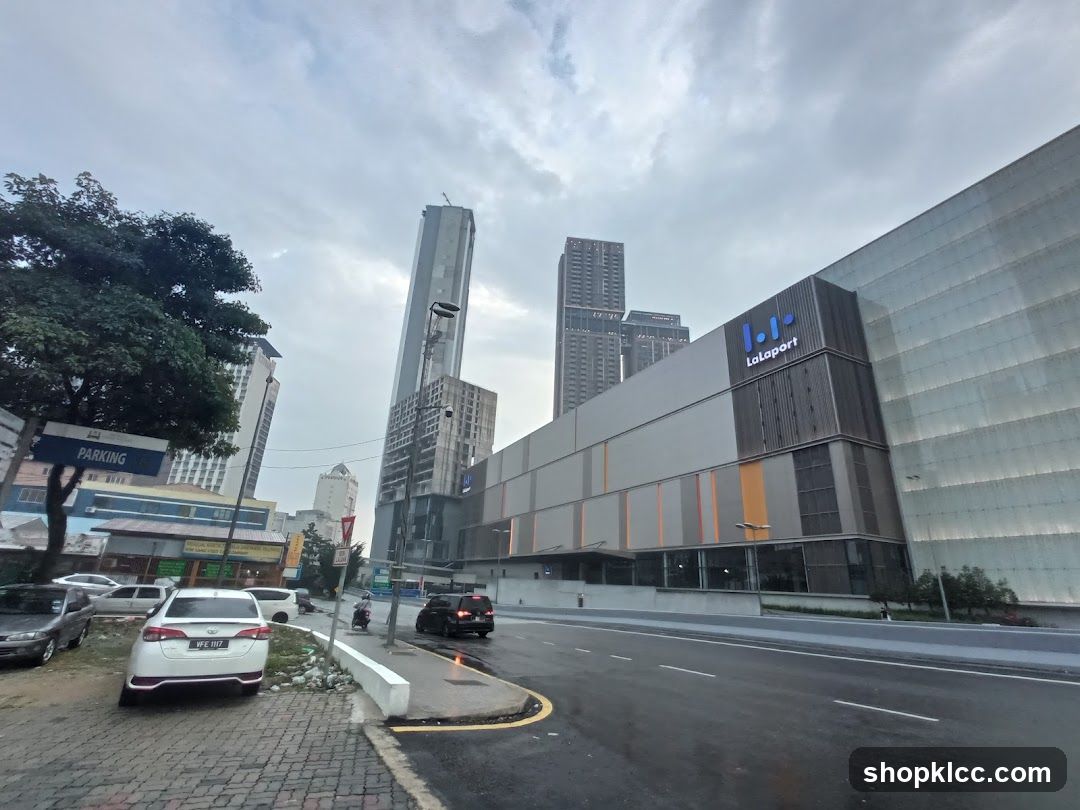 Lalaport Building Exterior
