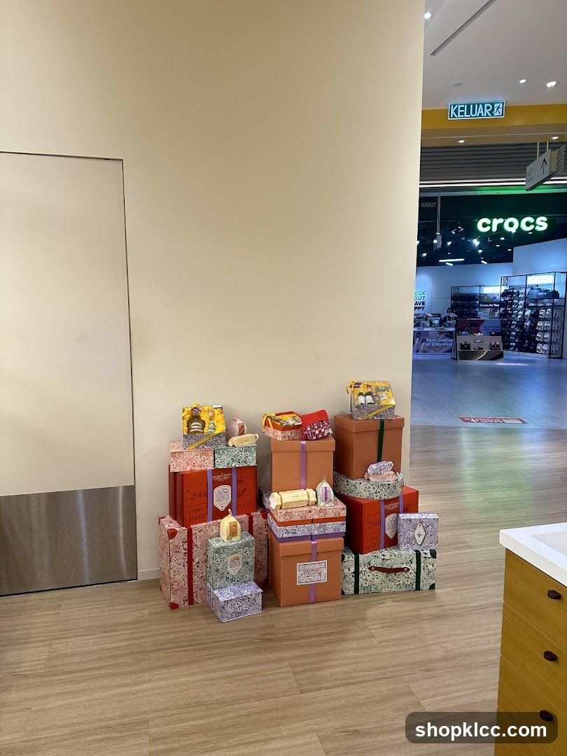 Gift Boxes Display