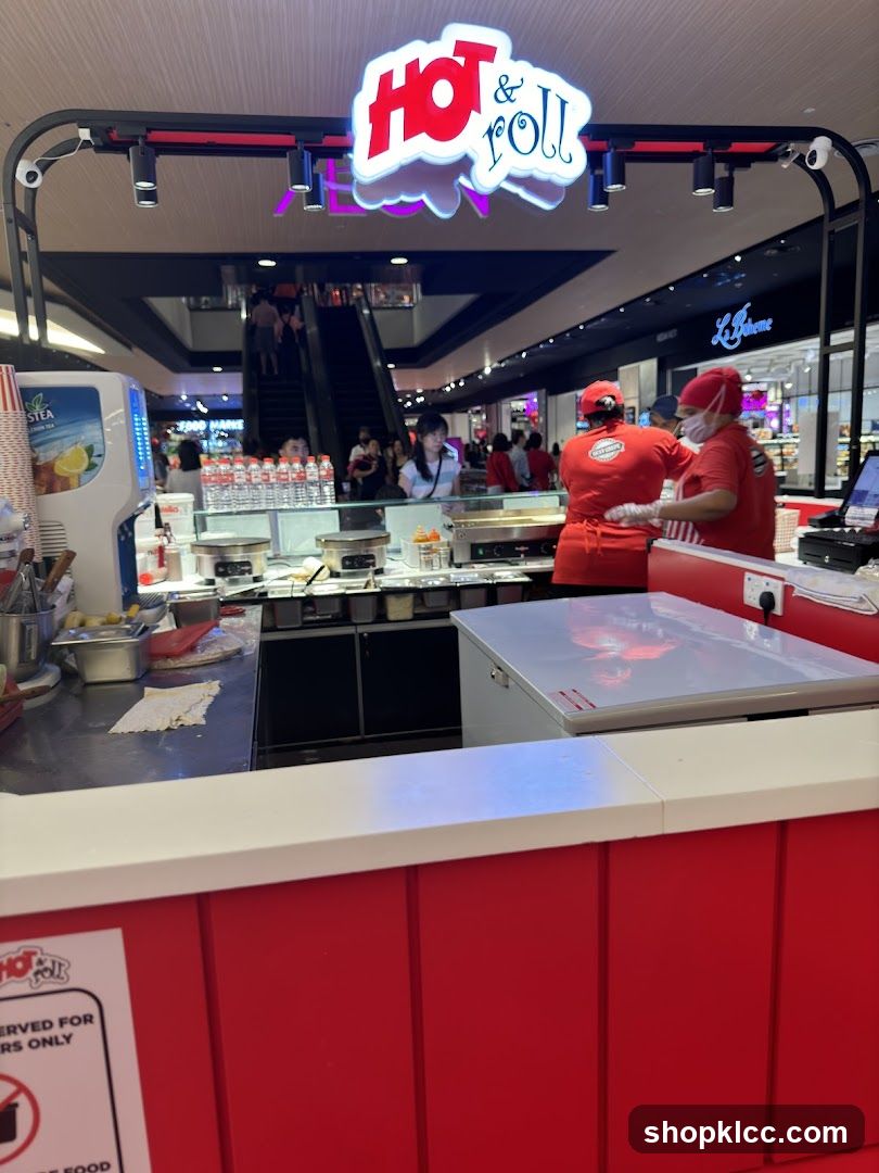 Hot & Roll Food Stall