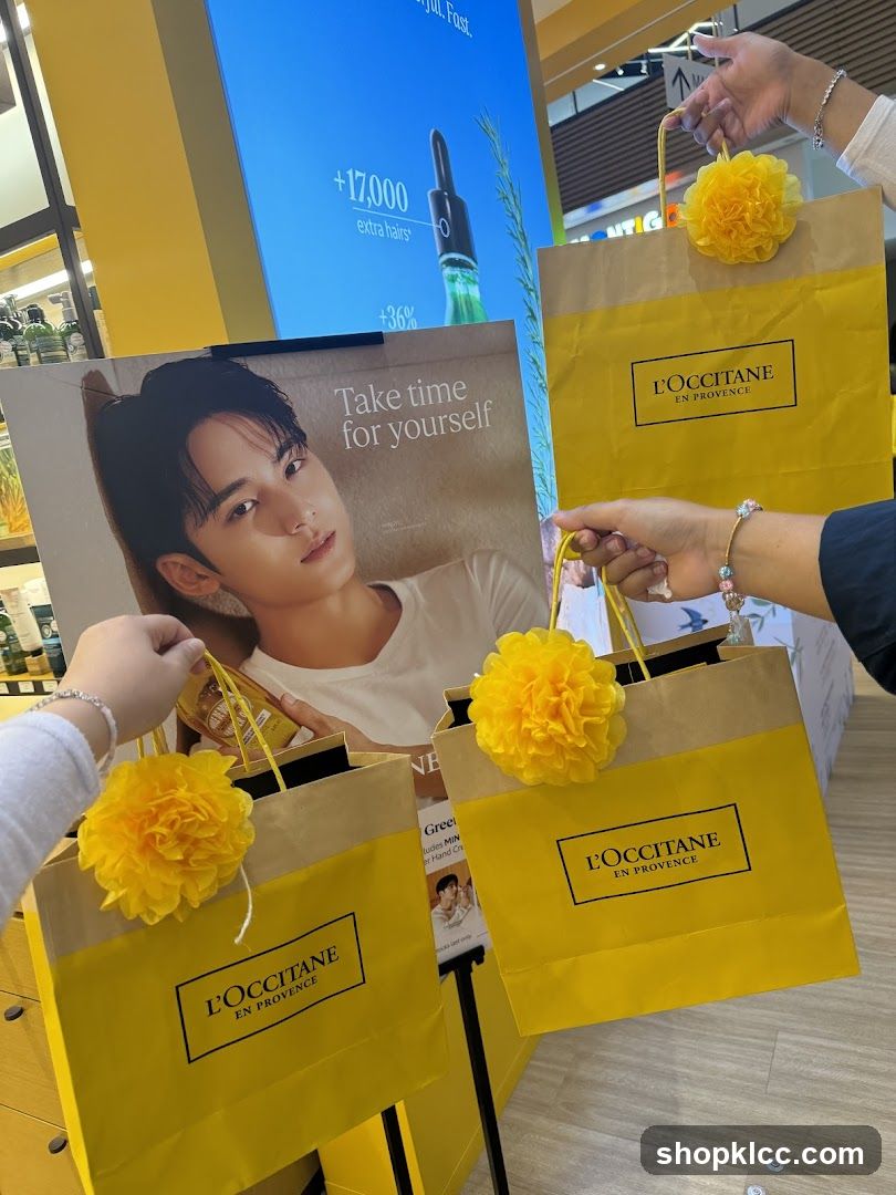 L'Occitane Shopping Bags and Advertisement