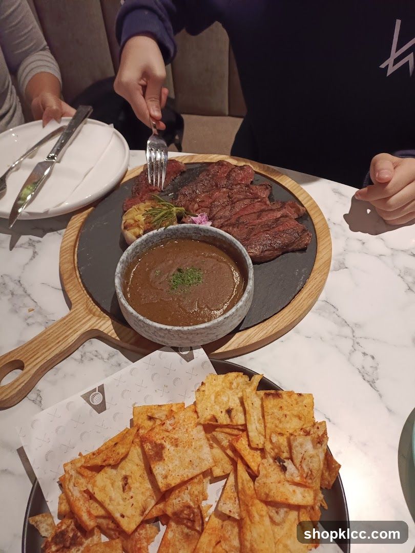 Steak Dinner with Chips