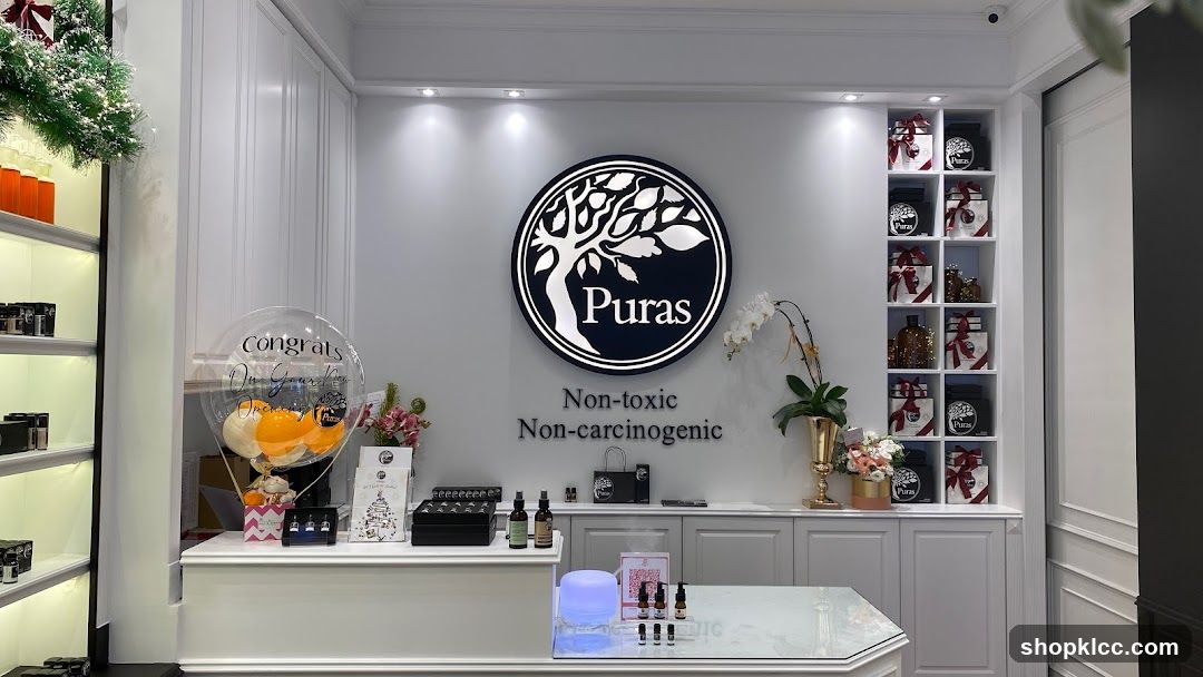 Puras Store Interior