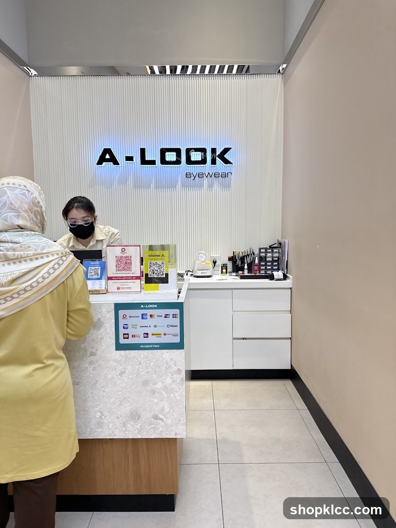 A-LOOK Eyewear Counter