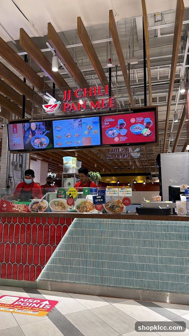 JJ CHILI PAN MEE Counter