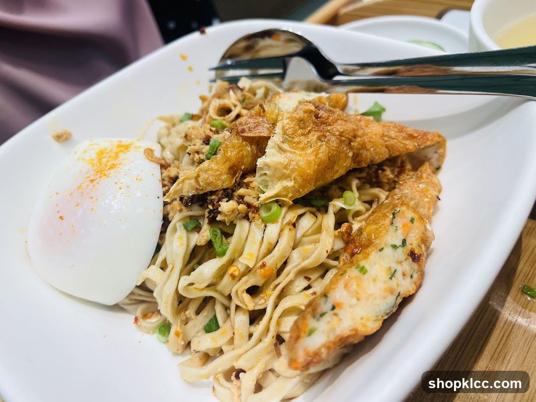 Noodles with Egg and Fried Toppings