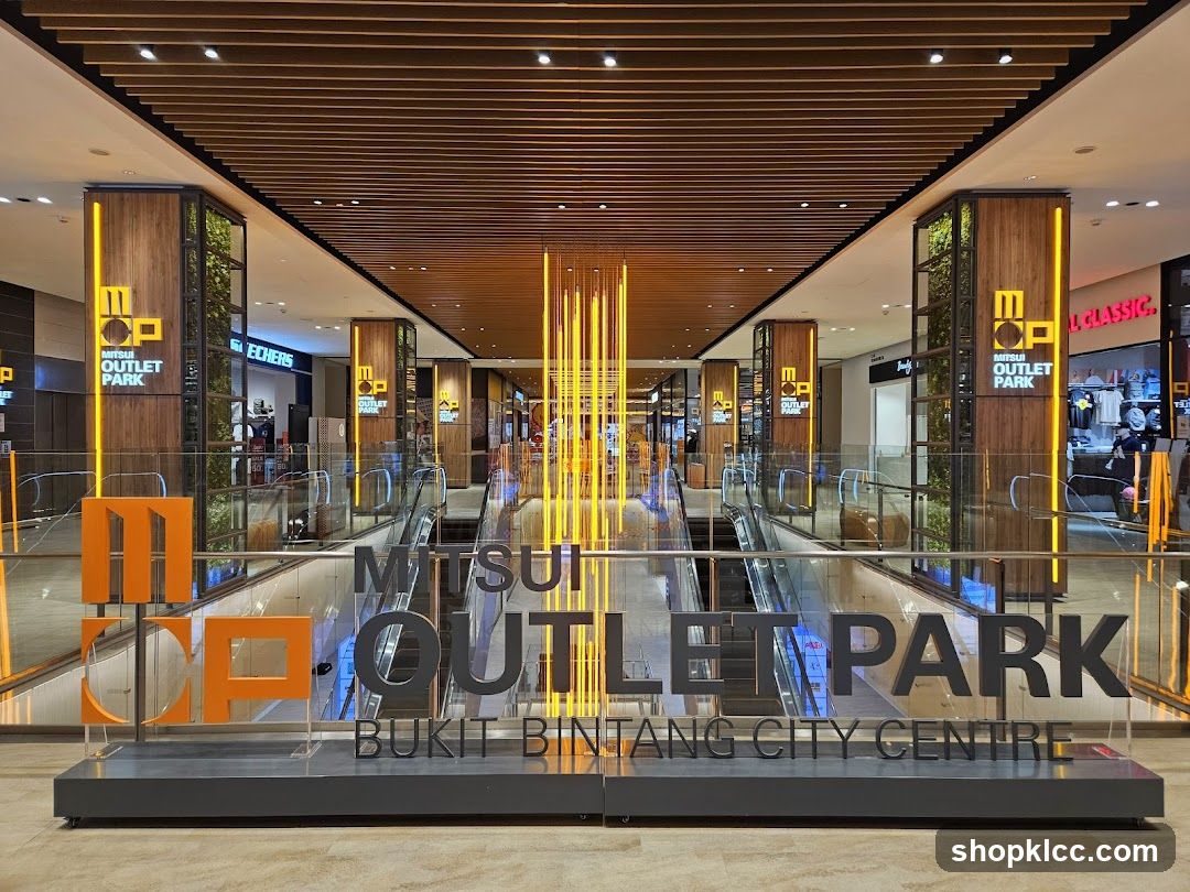 Mitsui Outlet Park Bukit Bintang City Centre Entrance