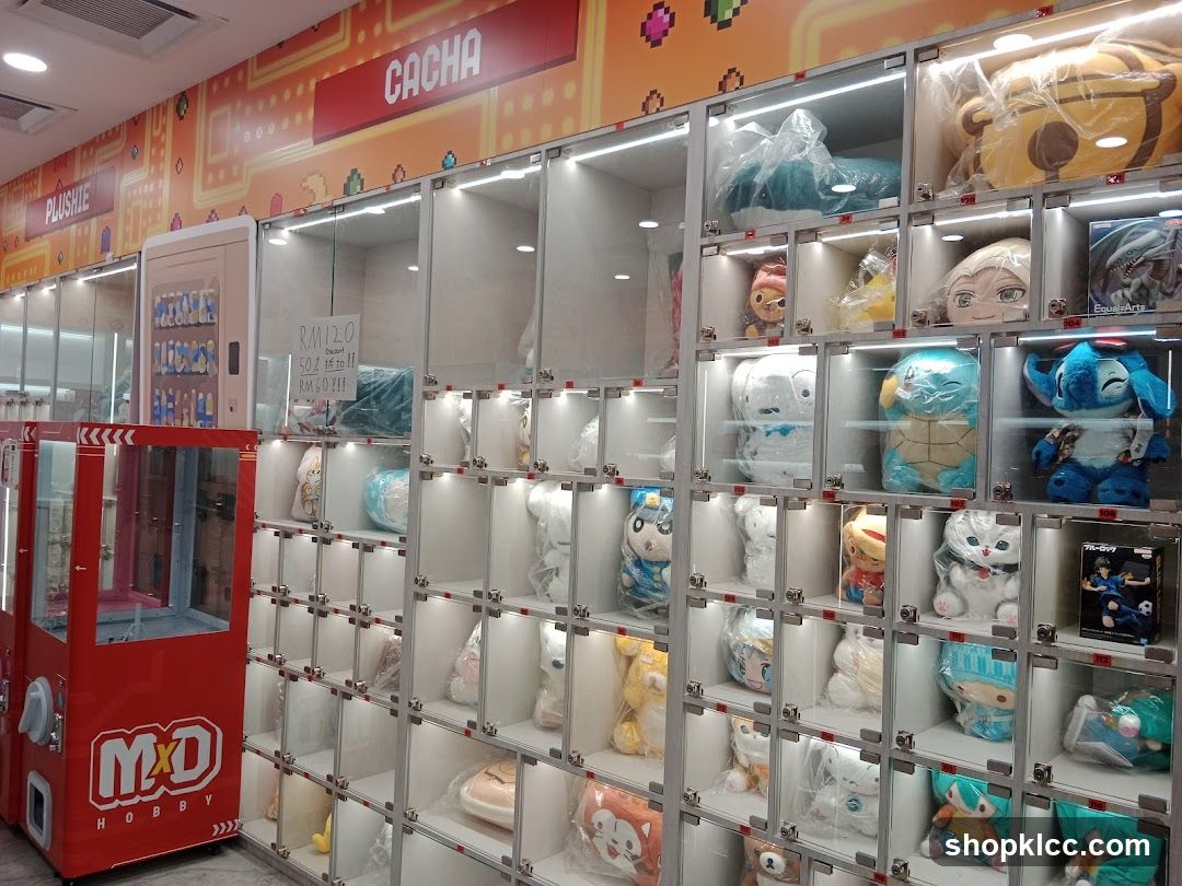 Cacha Toy Store Interior