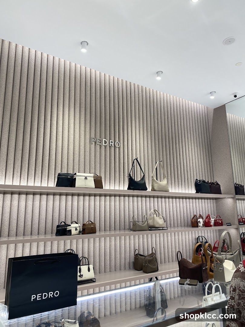 Pedro Handbag Store Interior