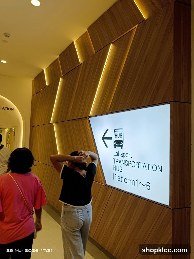 LaLaport Transportation Hub Signage