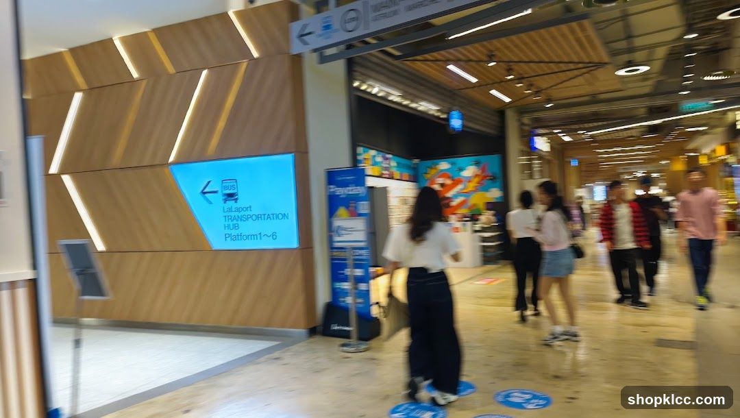 LULU Transport Hub Interior