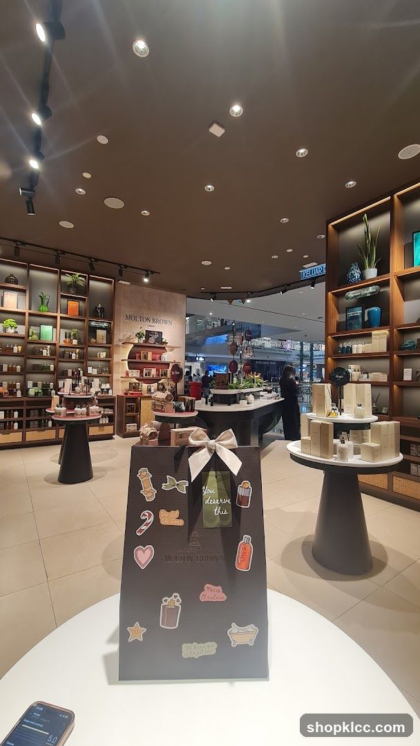 Molton Brown Store Interior