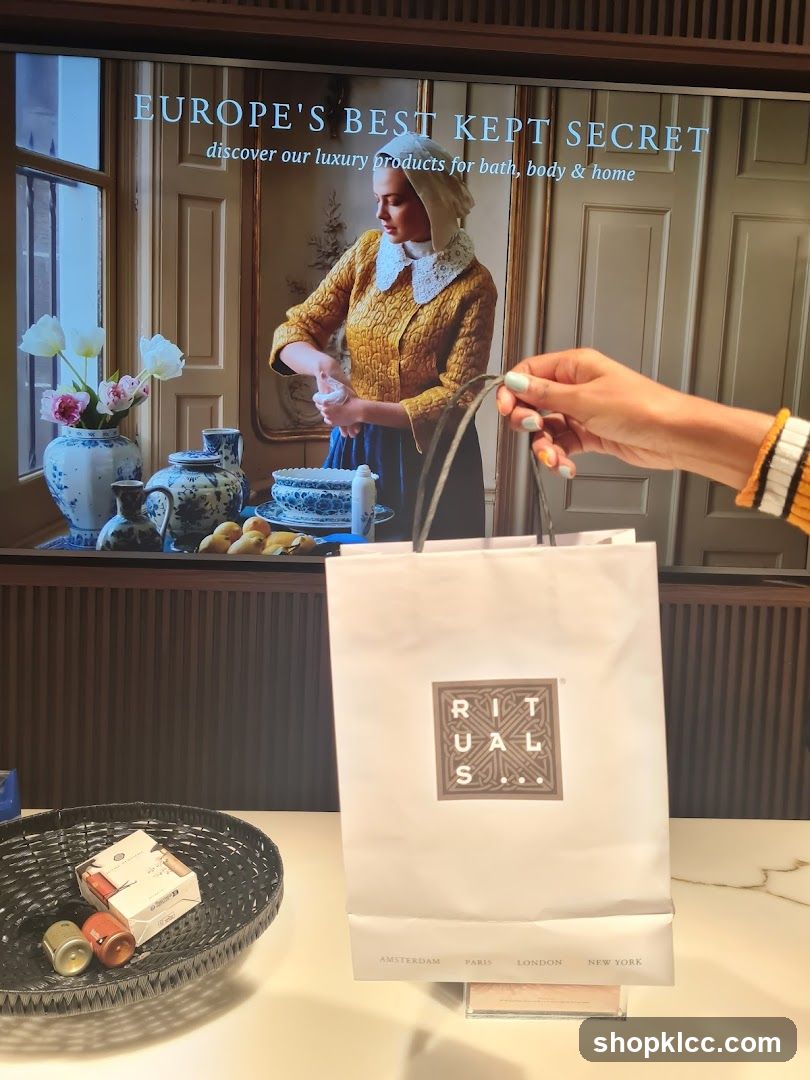 Rituals Shopping Bag and Advertisement