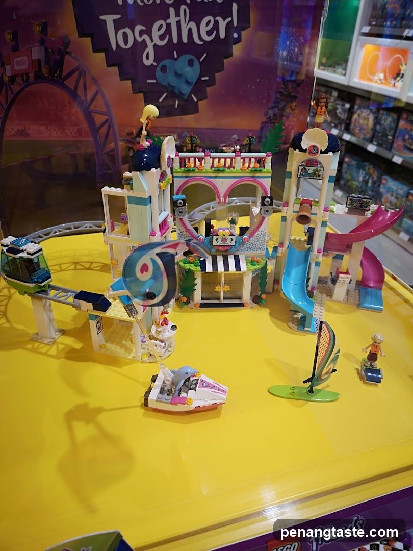 LEGO Friends Amusement Park Display