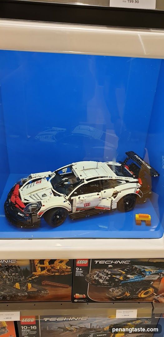 Lego Technic Porsche Model